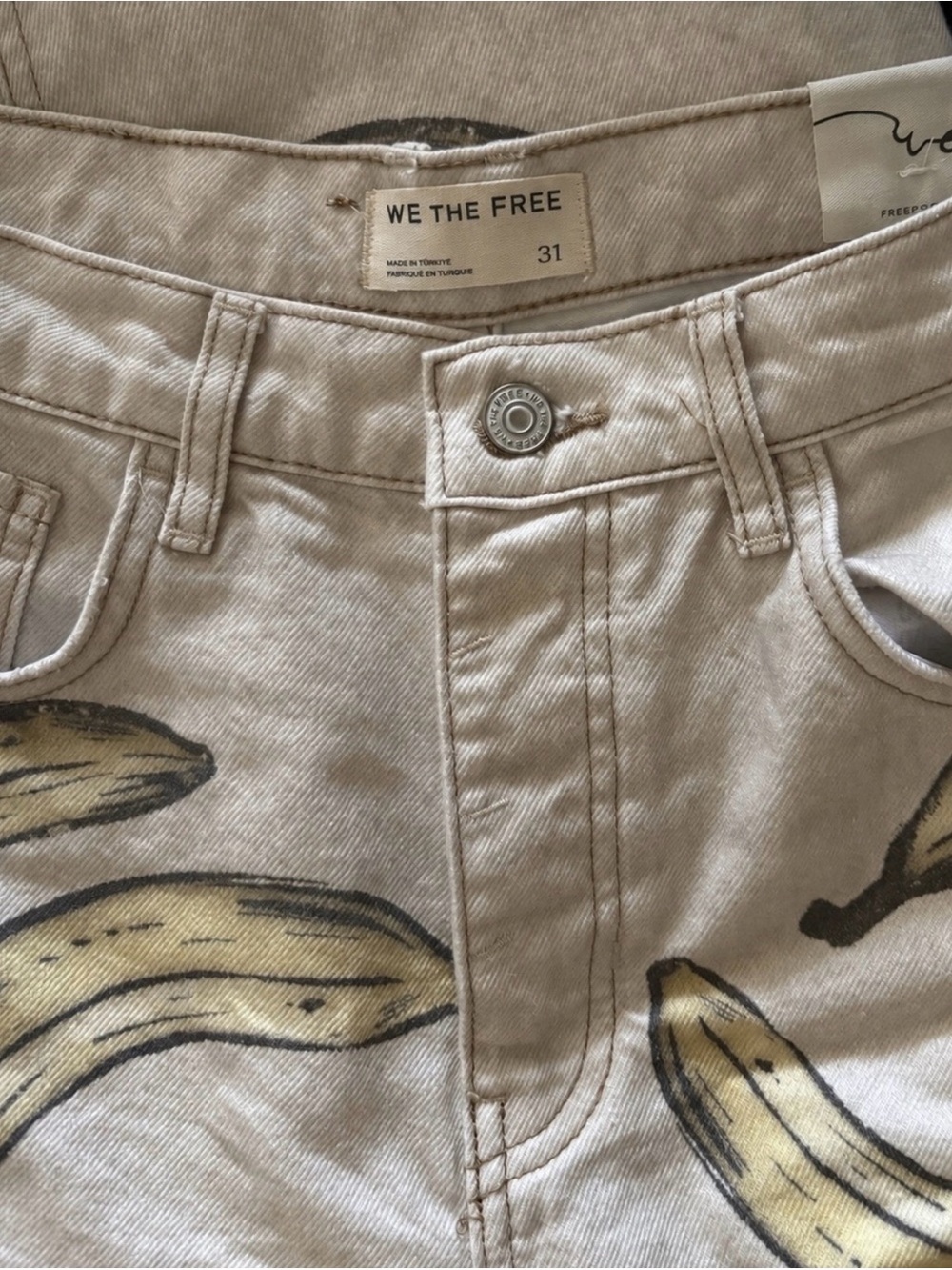We the Free Good Luck Printed Barrel Jeans in Go Bananas Sz 31 - Picture 6 of 6